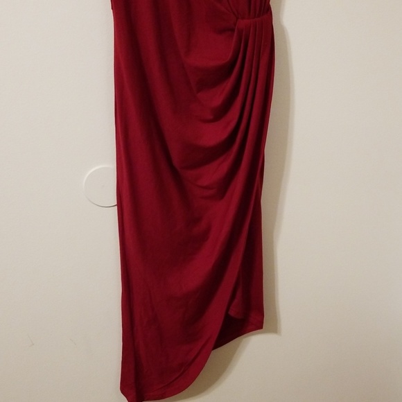 Red Dress - Picture 2 of 5